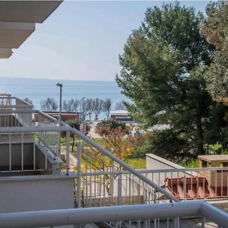 Split, 300 Meters From The 斯普利特