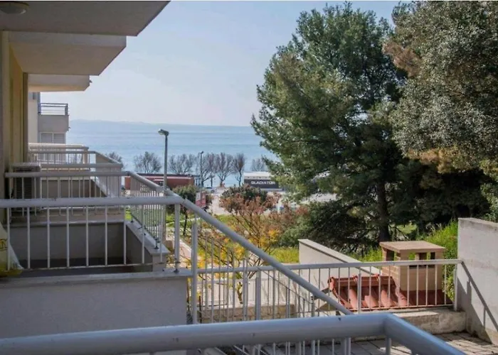 Split, Near Znjan سبليت