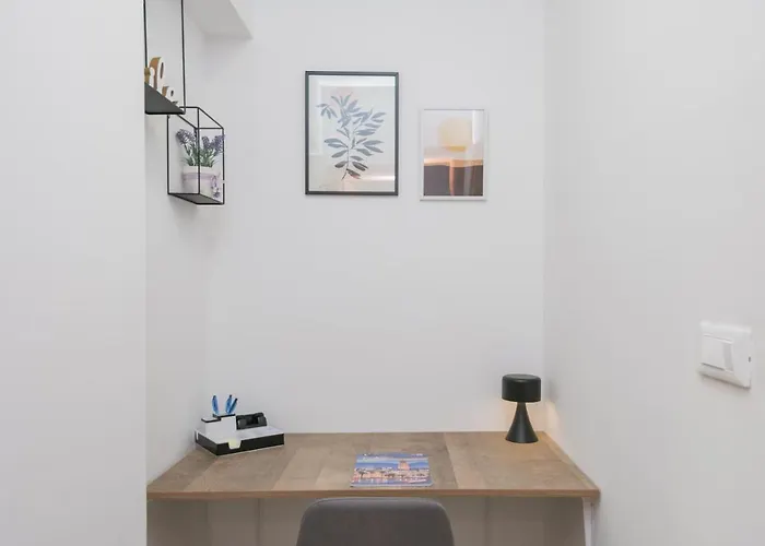 Split, 300 Meters From The